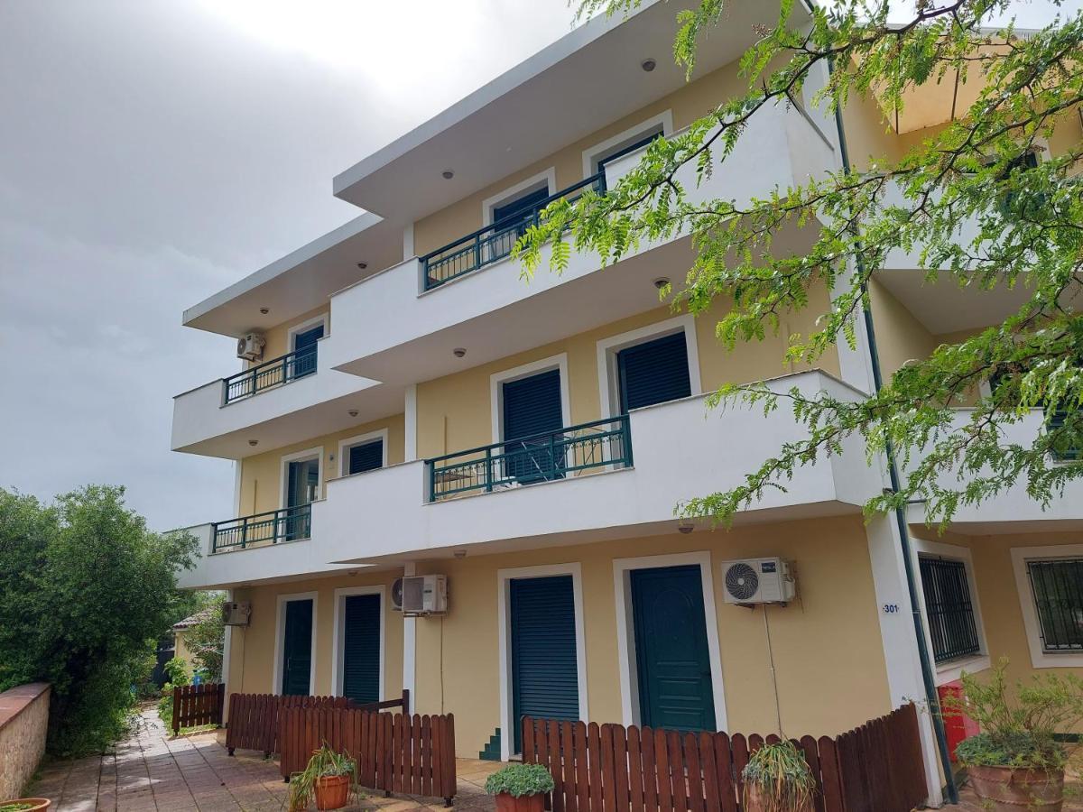 Dionysia'S Apartments Tsiliví Eksteriør bilde